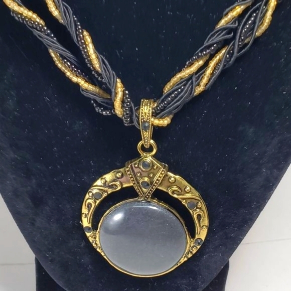 Women’s Statement Layered Gold Beaded Necklace Set – Circle Pendant + Earrings - Picture 4 of 12